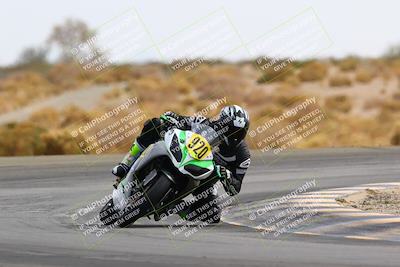 media/Feb-27-2022-CVMA (Sun) [[a3977b6969]]/Race 6 500 Supersport-350 Supersport (Holeshot)/